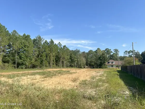 729 Zimmerman Street, Waveland, MS 39576