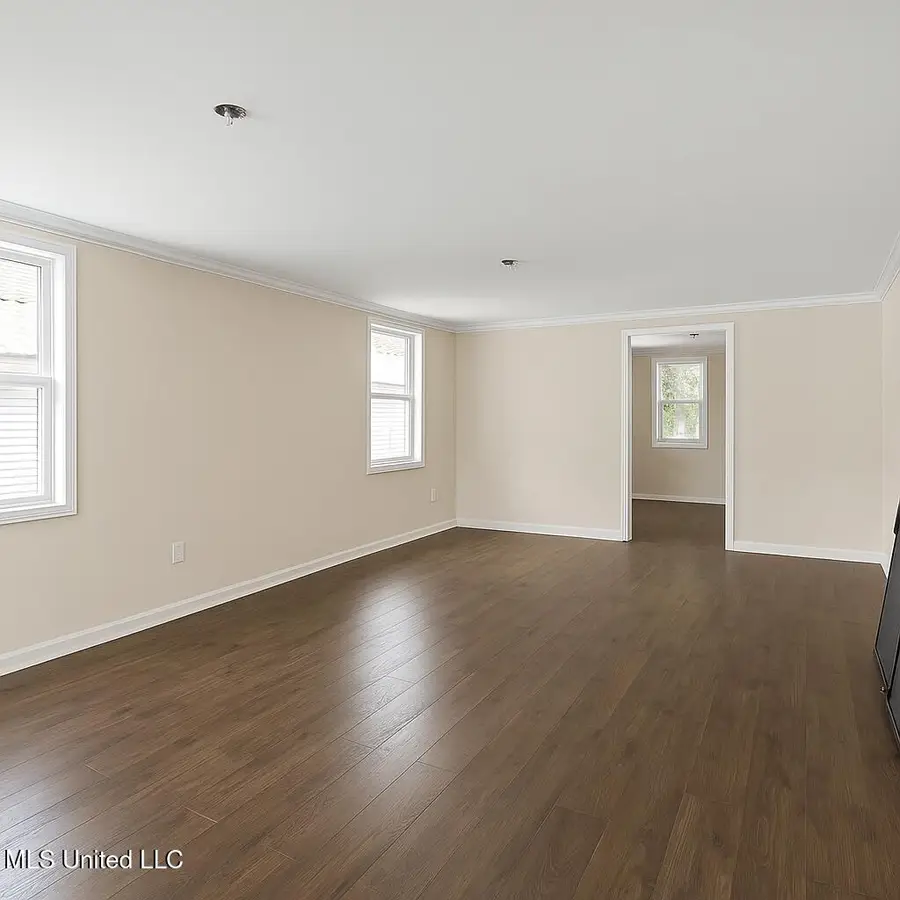 139 Spain Drive, Grenada, MS 38901 - Image #2