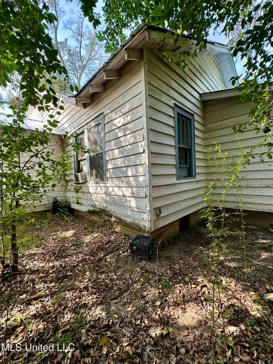 517 S 5th Street, McComb, MS 39648 - Image #3