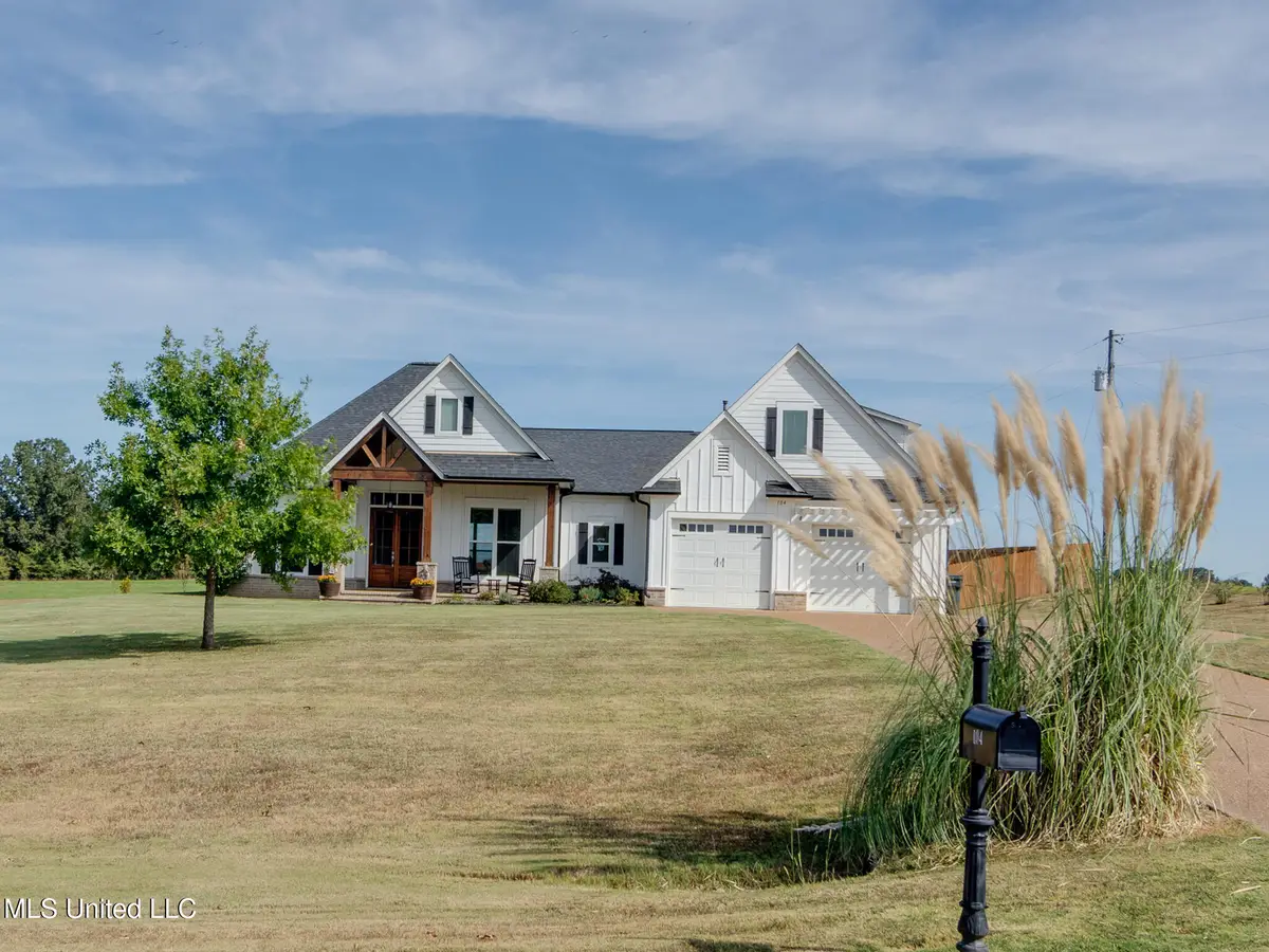 104 Spring Oaks Drive, Lamar, MS 38642 - Image #1