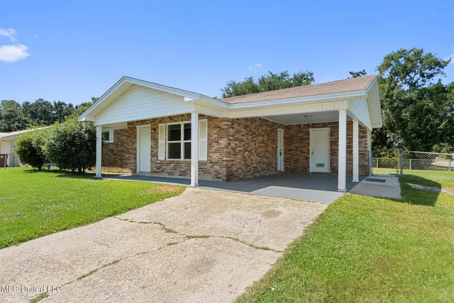 312 Springdale Circle, Diberville, MS 39540 - Image #2