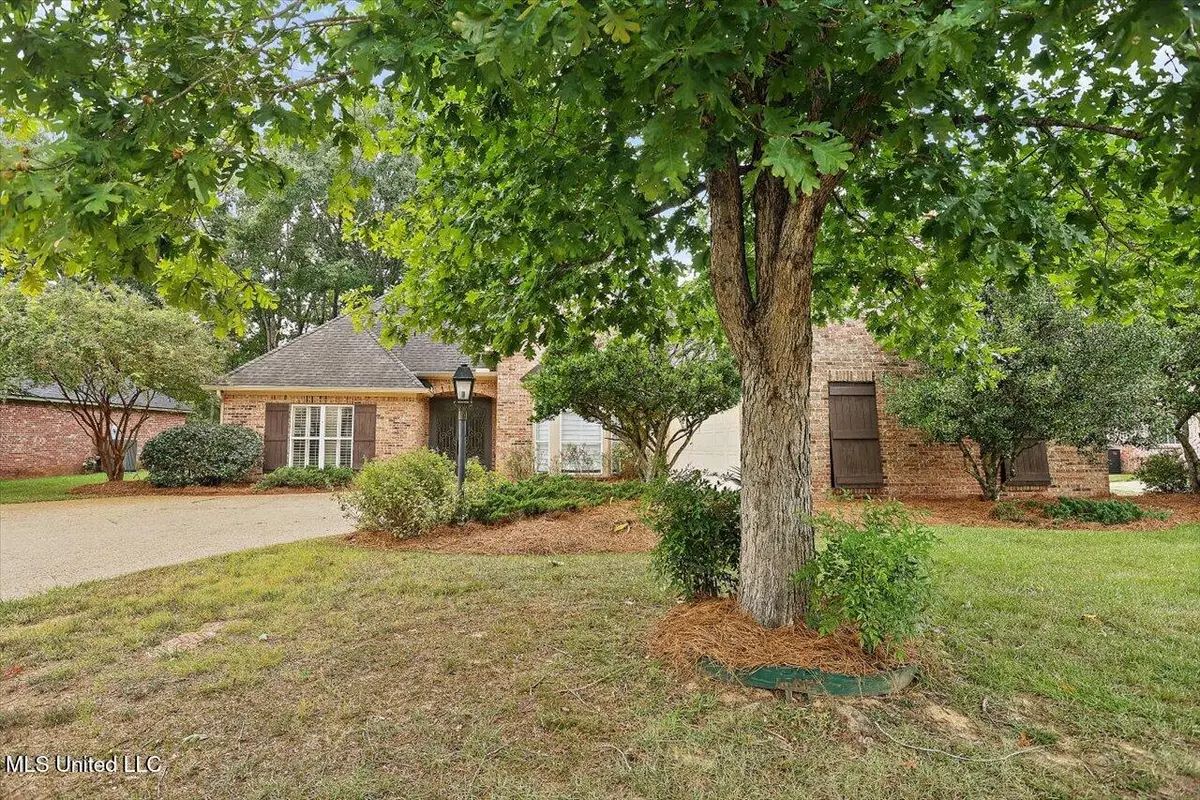 105 Thornwood Drive, Clinton, MS 39056 - Image #1