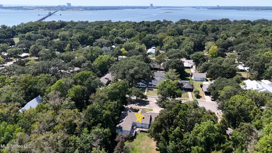 1108 E Cherokee Glen, Ocean Springs, MS 39564 - Image #3