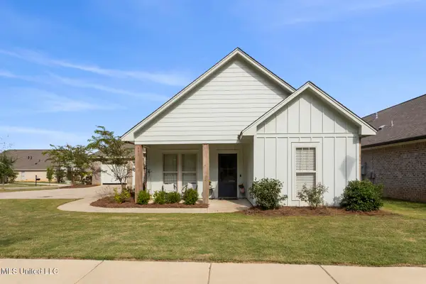 833 Long Leaf Circle, Brandon, MS 39042