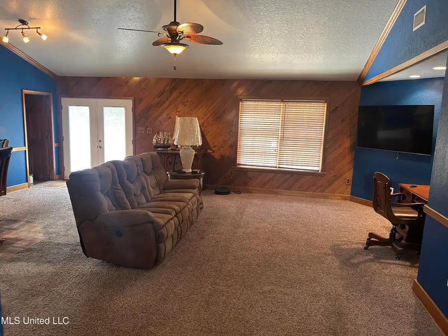 4155 Tux River Circle, Diberville, MS 39540 - Image #3