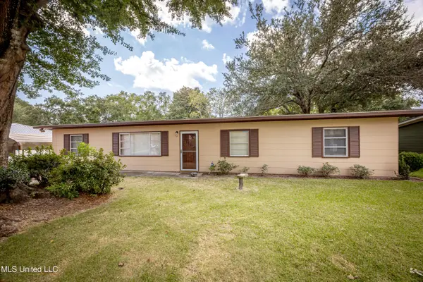 311 Holcomb Boulevard, Ocean Springs, MS 39564