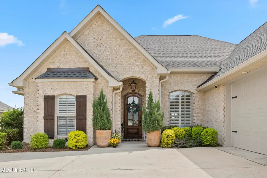 537 Wales Way, Flowood, MS 39232 - Image #2