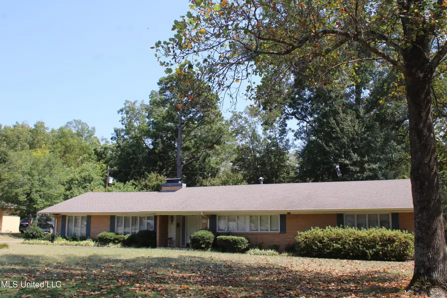 315 Highland Terrace, Holly Springs, MS 38635 - Image #2