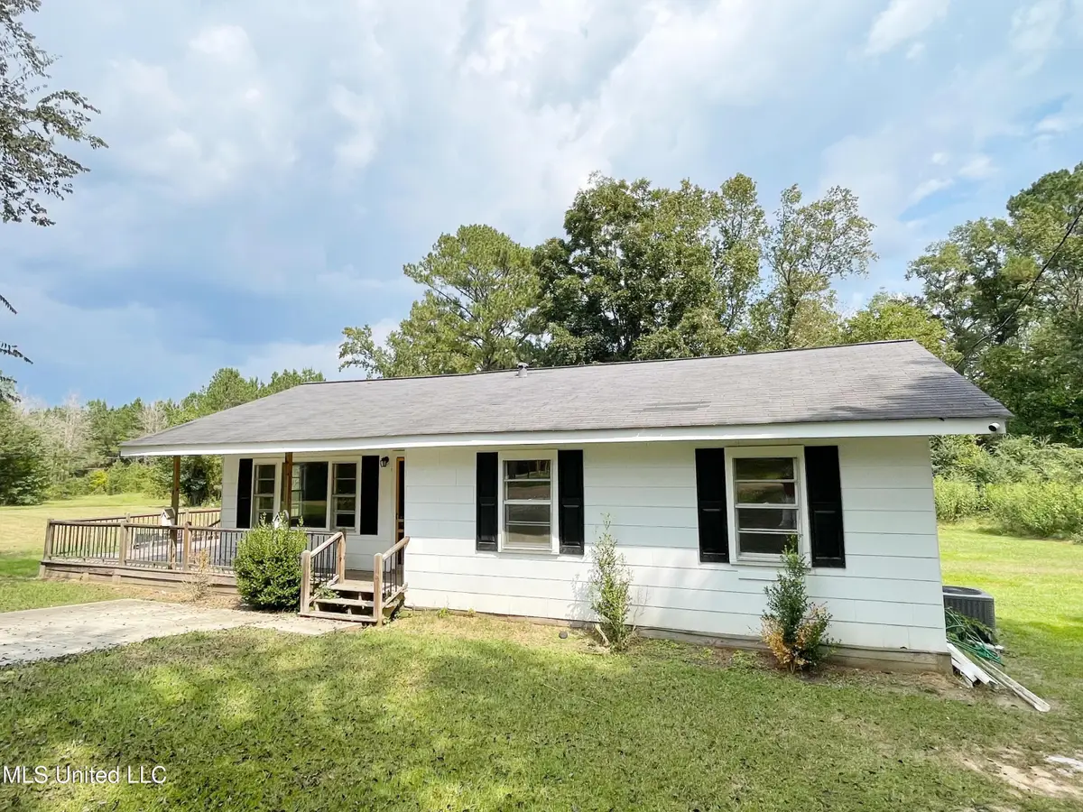 614 Naylor Street, Carthage, MS 39051 - Image #1