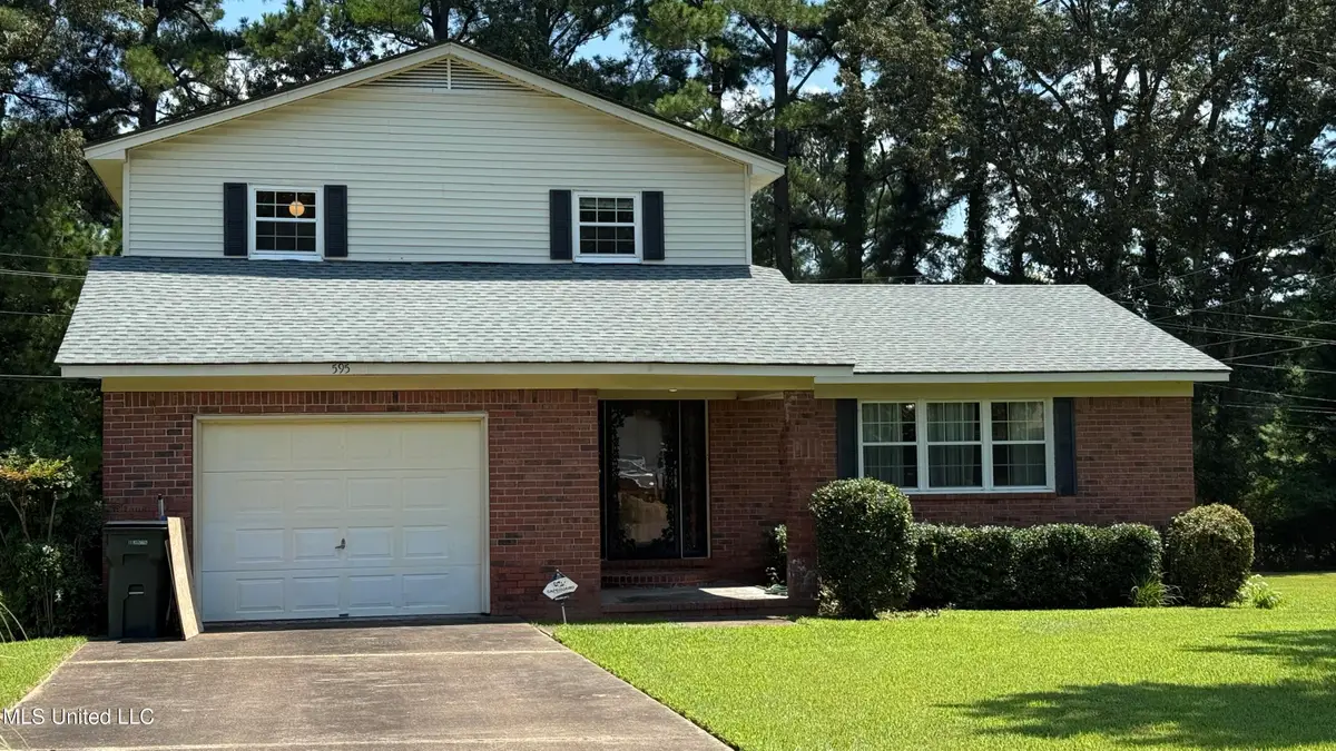 595 Swaney Drive, Holly Springs, MS 38635 - #1