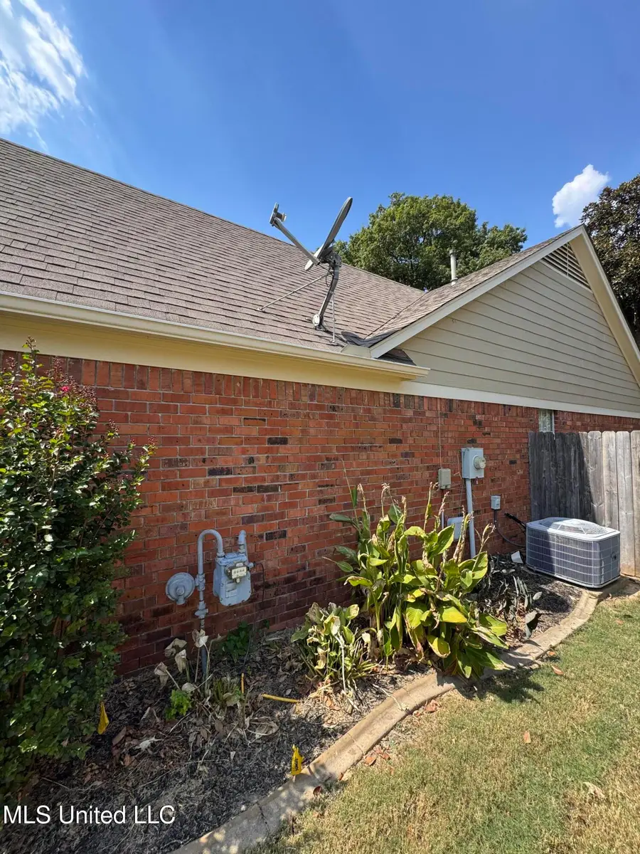 1854 Brentwood Trace, Southaven, MS 38671 - Image #3