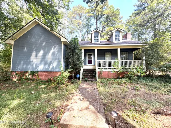 138 Eltonwoods Drive, Jackson, MS 39212