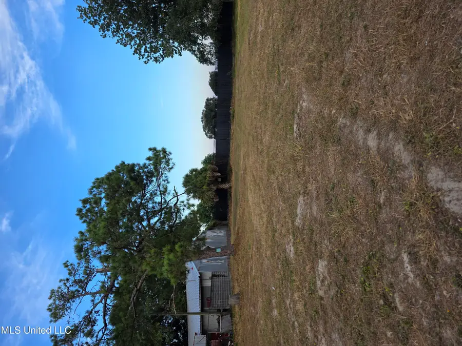 226 Iberville Drive, Biloxi, MS 39531 - Image #2