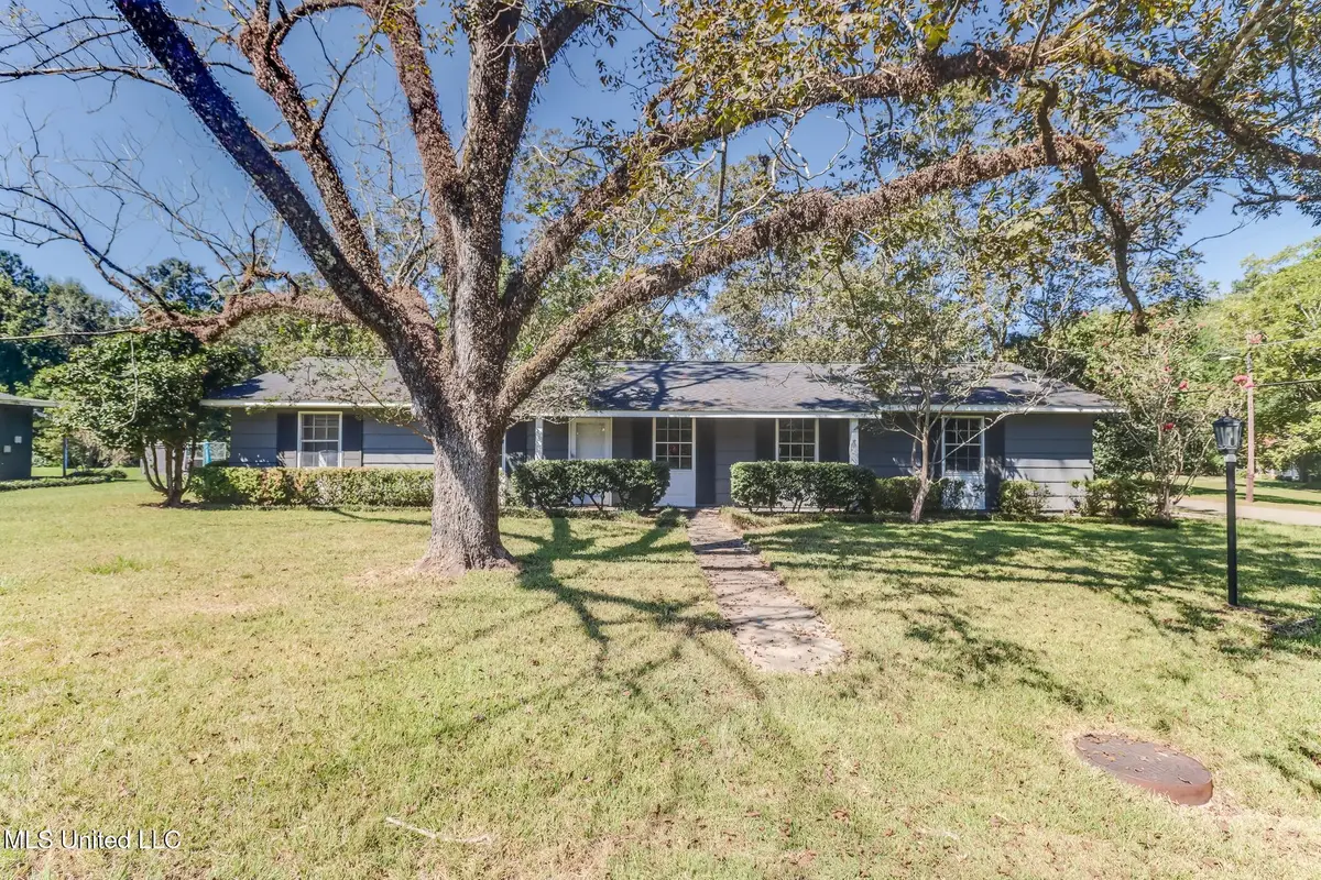 414 Pecan Boulevard, Wiggins, MS 39577 - Image #1