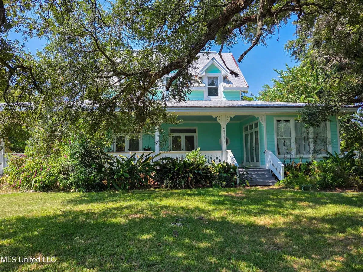 605 Ford Avenue, Pascagoula, MS 39567 - Image #1