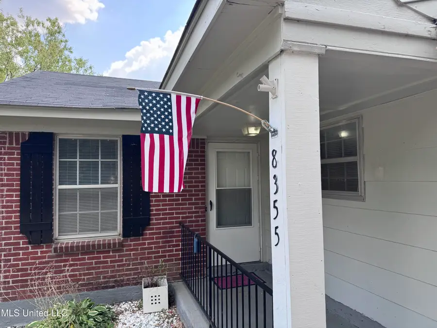 8355 Greenbrook Parkway, Southaven, MS 38671 - Image #2