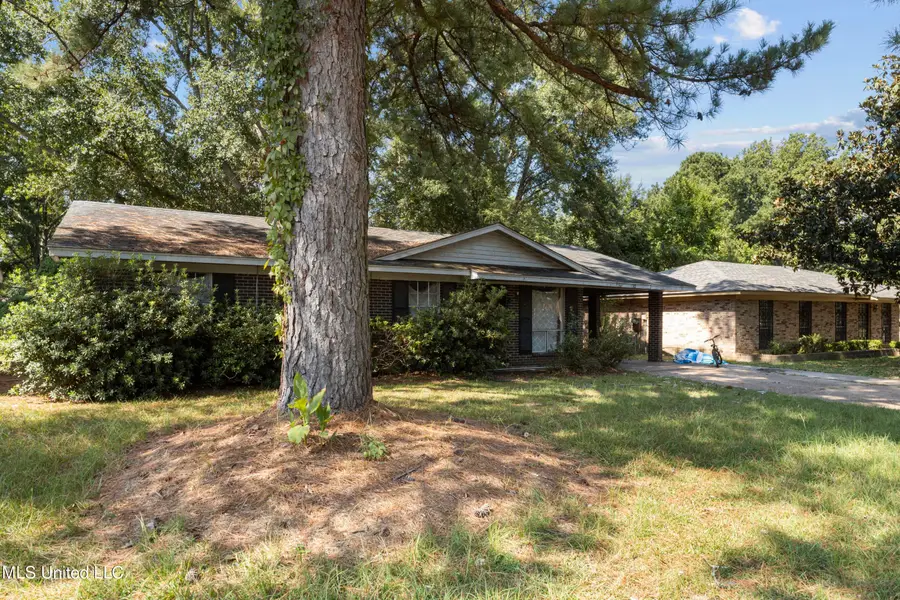 381 James Garfield Circle, Jackson, MS 39213 - Image #3