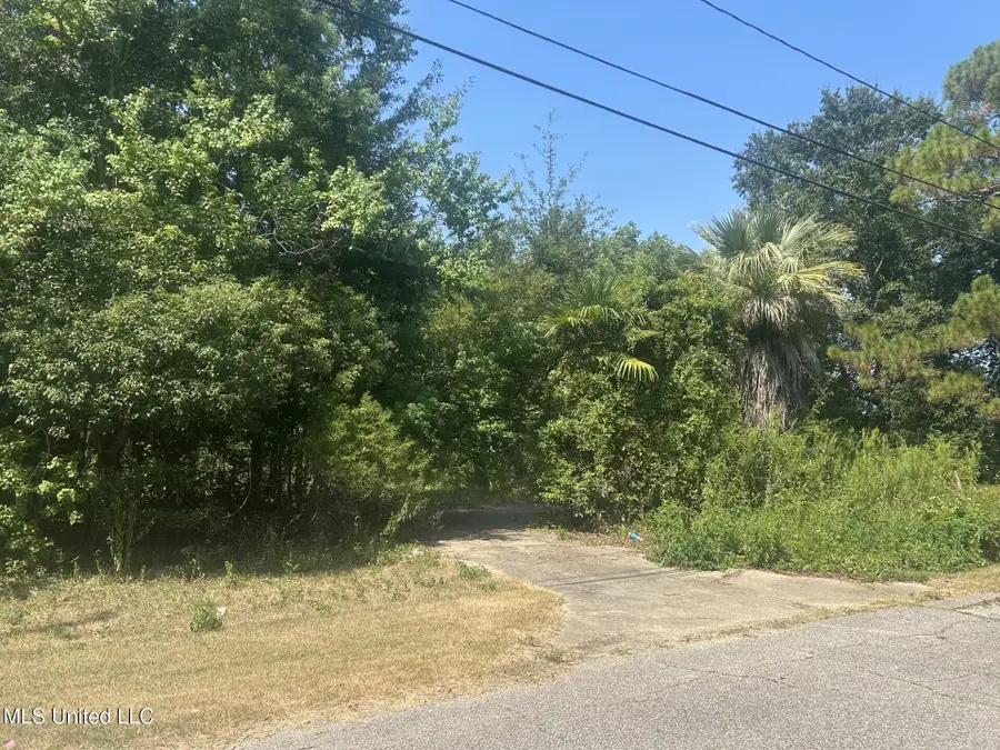 10107 Church Avenue, Diberville, MS 39540 - Image #2