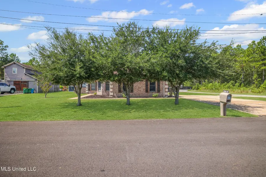 15301 Parker Road, Biloxi, MS 39532 - Image #3