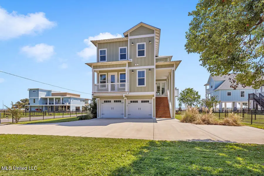 119 Jefferson Davis Avenue, Biloxi, MS 39530 - Image #2