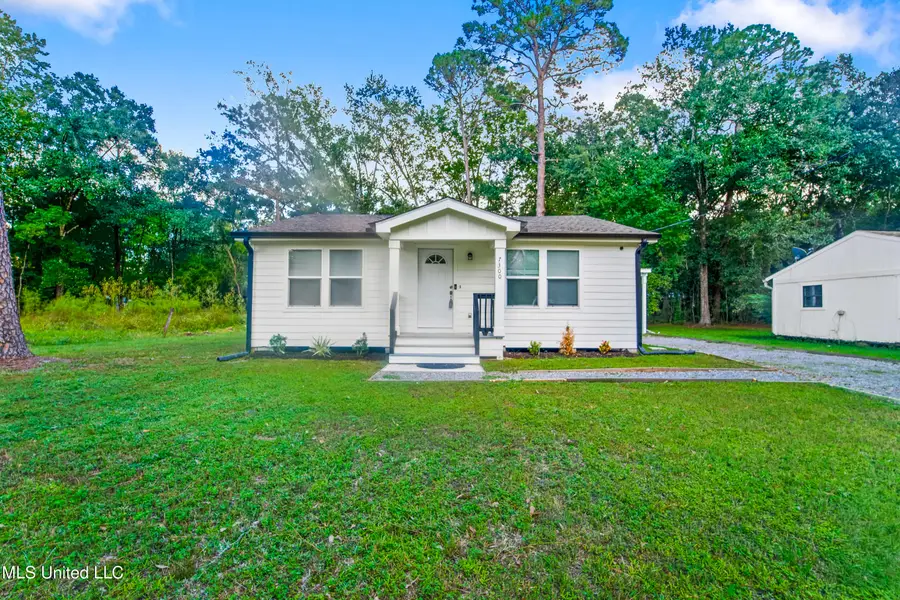 7300 River Music Drive, Gautier, MS 39553 - Image #2