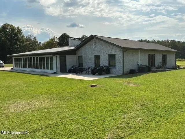 1100 Hillsboro Street, Forest, MS 39074 - Image #3