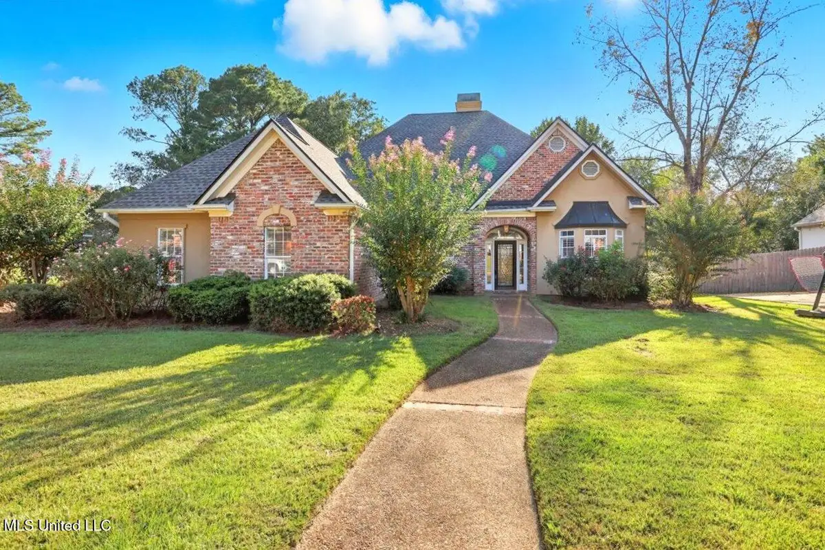 116 Hidden Hills Drive, Madison, MS 39110 - Image #1