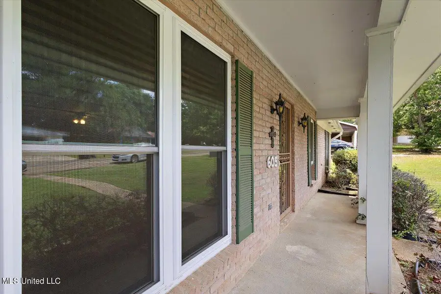 605 Upper Darby Road, Jackson, MS 39212 - Image #2