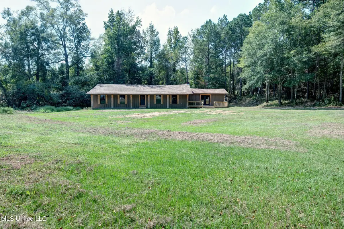 761 Thaggard Road, Carthage, MS 39051 - Image #1
