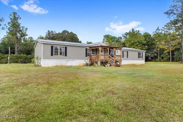158 Emmanuel Drive, Lucedale, MS 39452