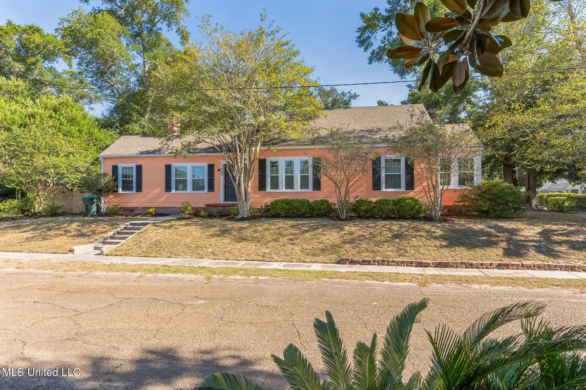 1108 Oak Place, Gulfport, MS 39501 - Image #1