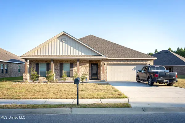 1070 Brackish Place, Ocean Springs, MS 39564