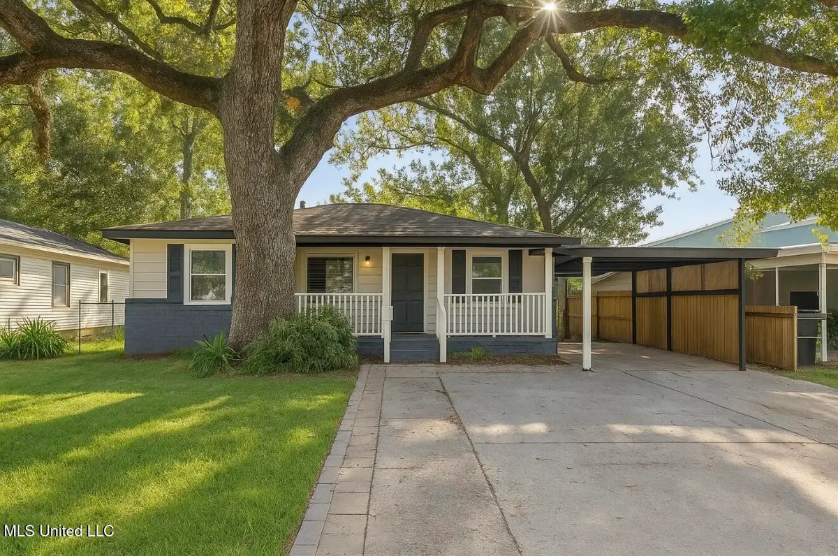 222 Benachi Avenue, Biloxi, MS 39530 - Image #1