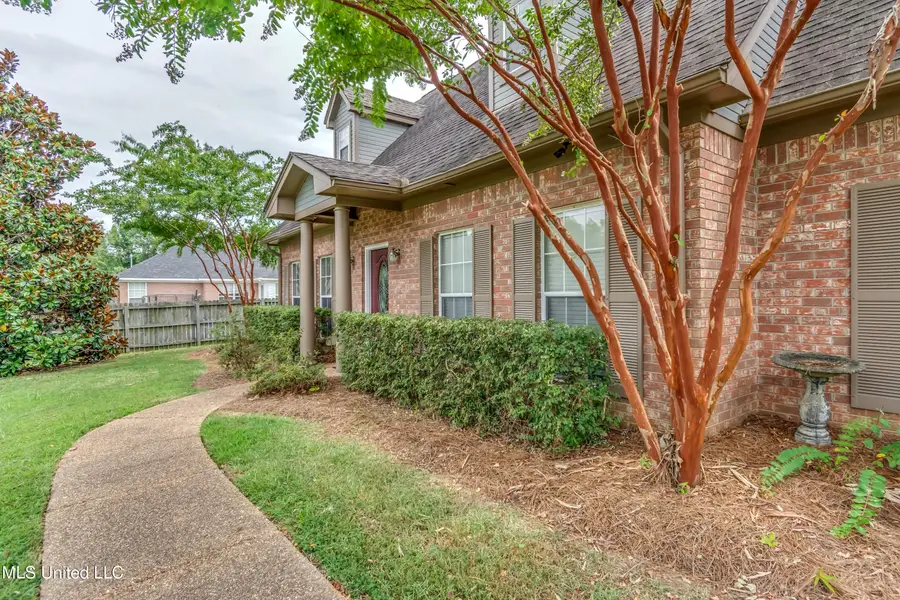 614 Summer Place, Flowood, MS 39232 - Image #2