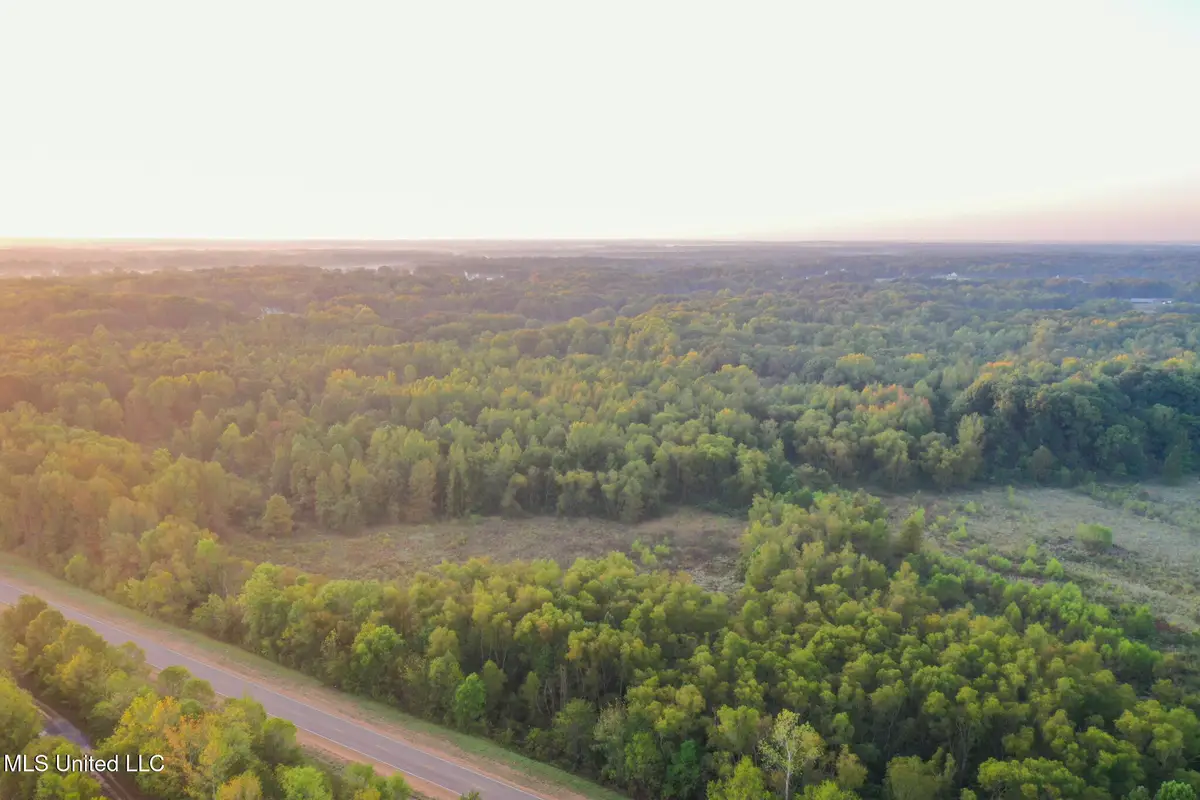 E Commerce Street, Hernando, MS 38632 - Image #1