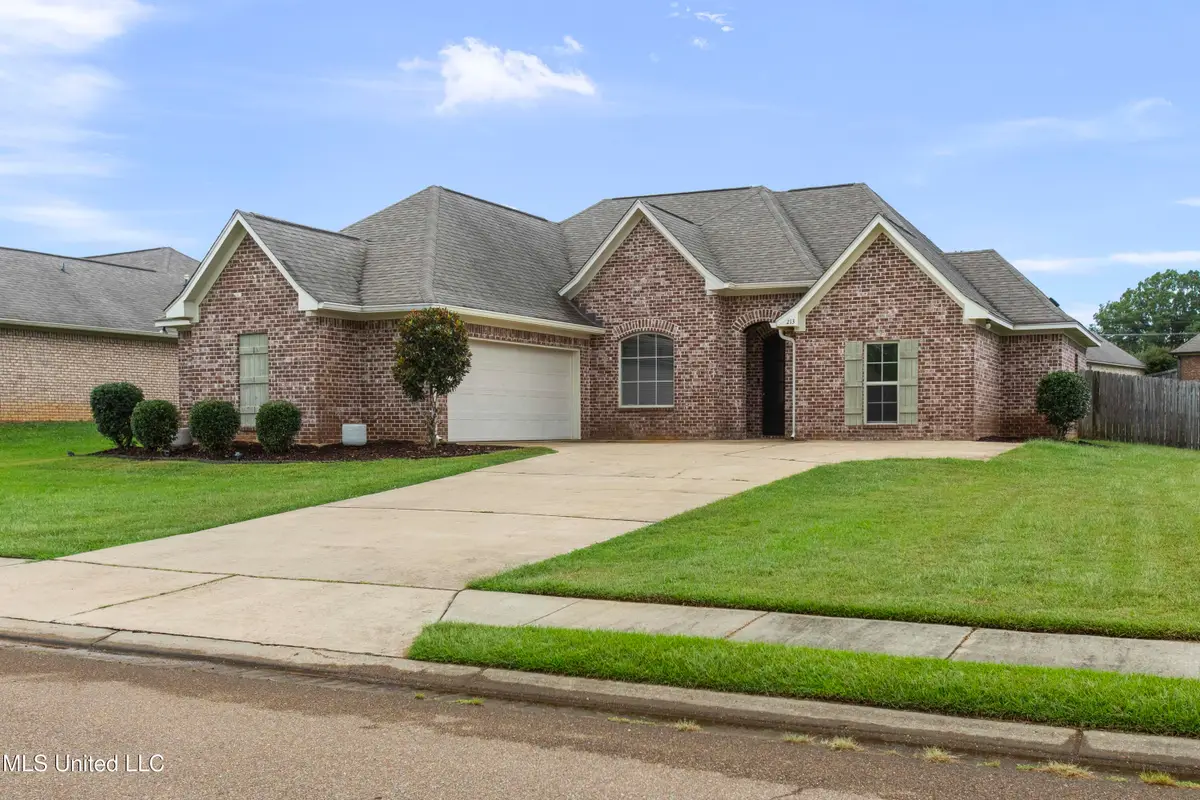 213 Cooper Lane, Canton, MS 39046 - Image #1