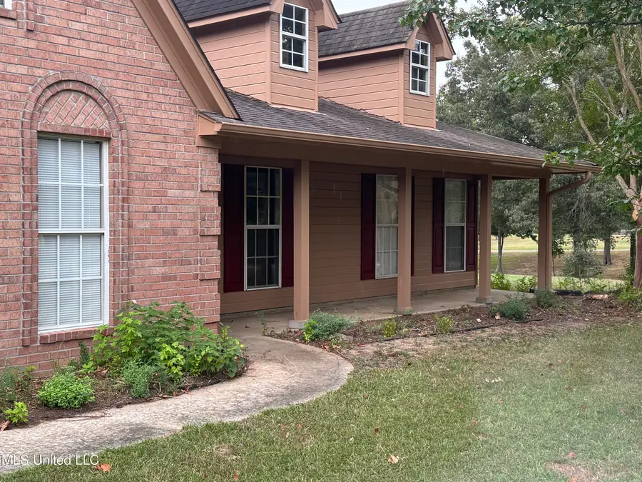 350 Carrington Court, Hernando, MS 38632 - Image #2