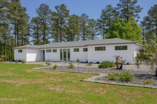 227 Jo Ann Drive, Sumrall, MS 39482