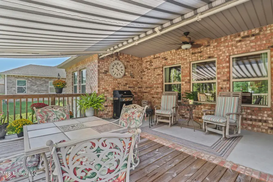 11209 Shorecrest Road, Biloxi, MS 39532 - Image #2