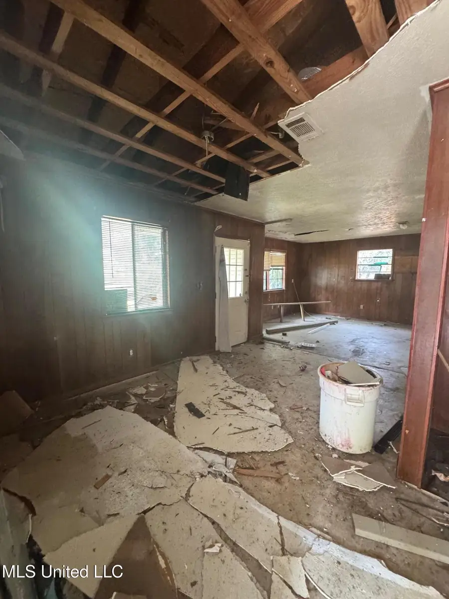 4326 Sunset Drive, Jackson, MS 39213 - Image #2