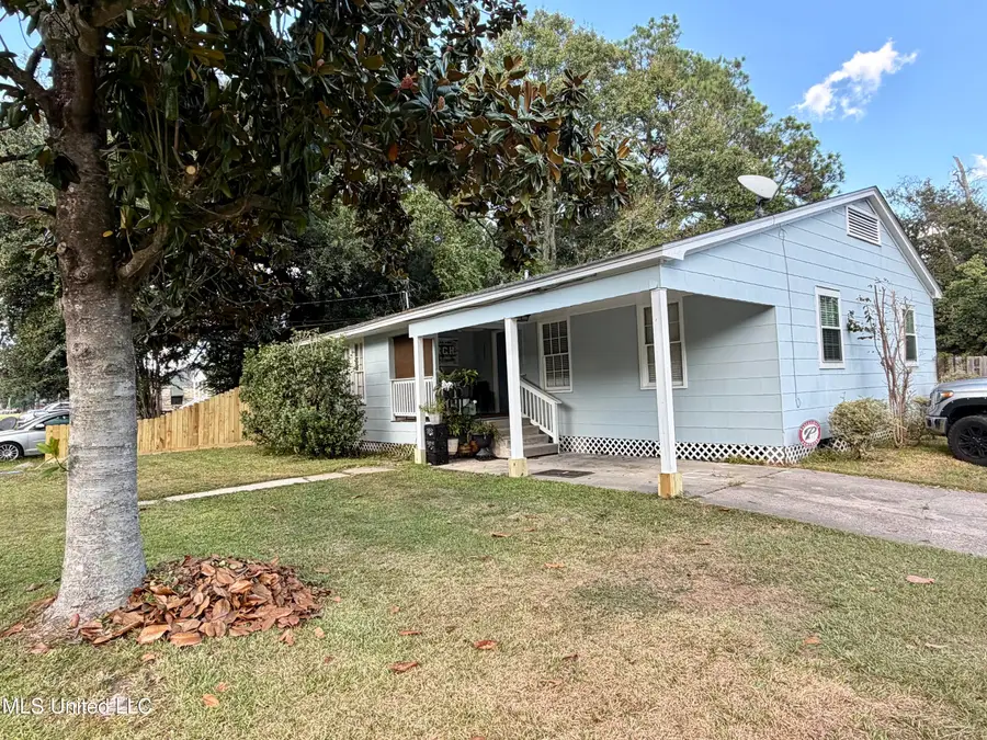 2006 11th Street, Pascagoula, MS 39567 - Image #2