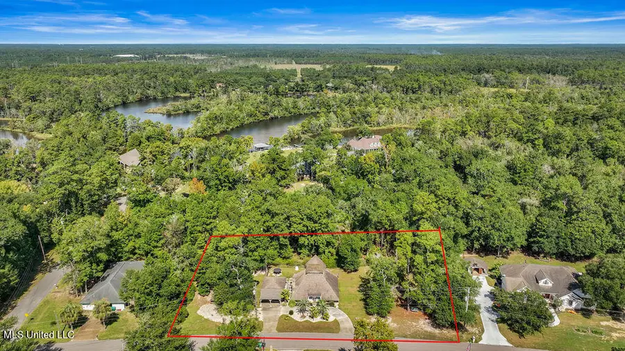 8332 Makiki Drive, Diamondhead, MS 39525 - Image #3