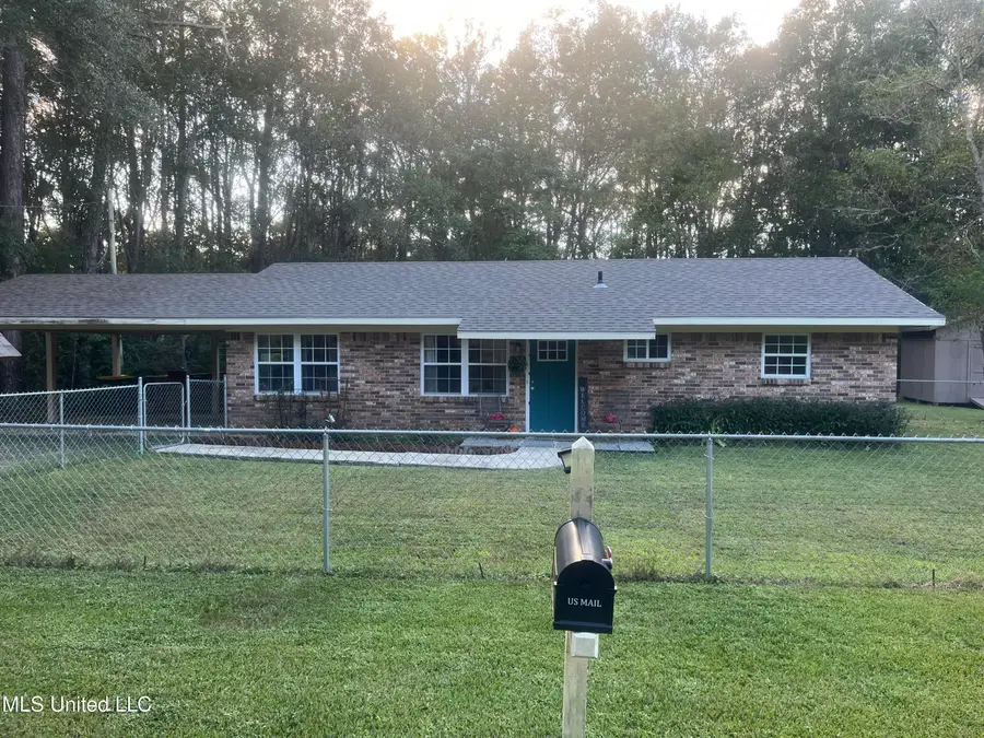 9709 E Cedarcliff Drive, Moss Point, MS 39562 - Image #3