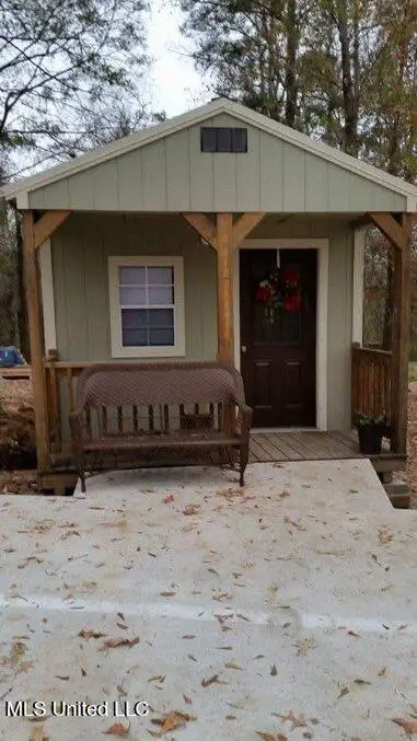 36 Wildlife Way, Natchez, MS 39120