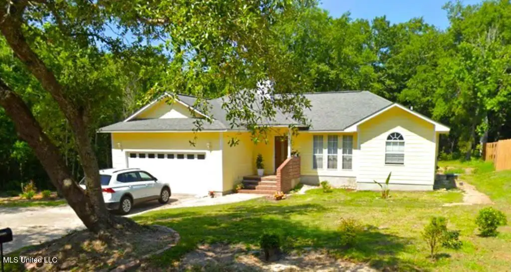 1605 S 2nd Street, Ocean Springs, MS 39564 - Image #1