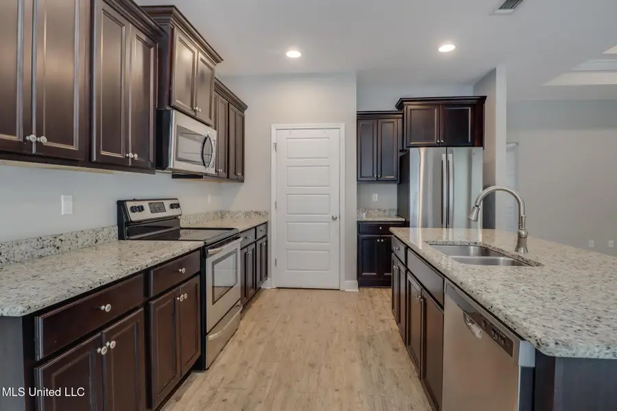 9050 River Birch Drive, Biloxi, MS 39532 - Image #2