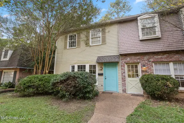 1233 Linden Place, Jackson, MS 39202