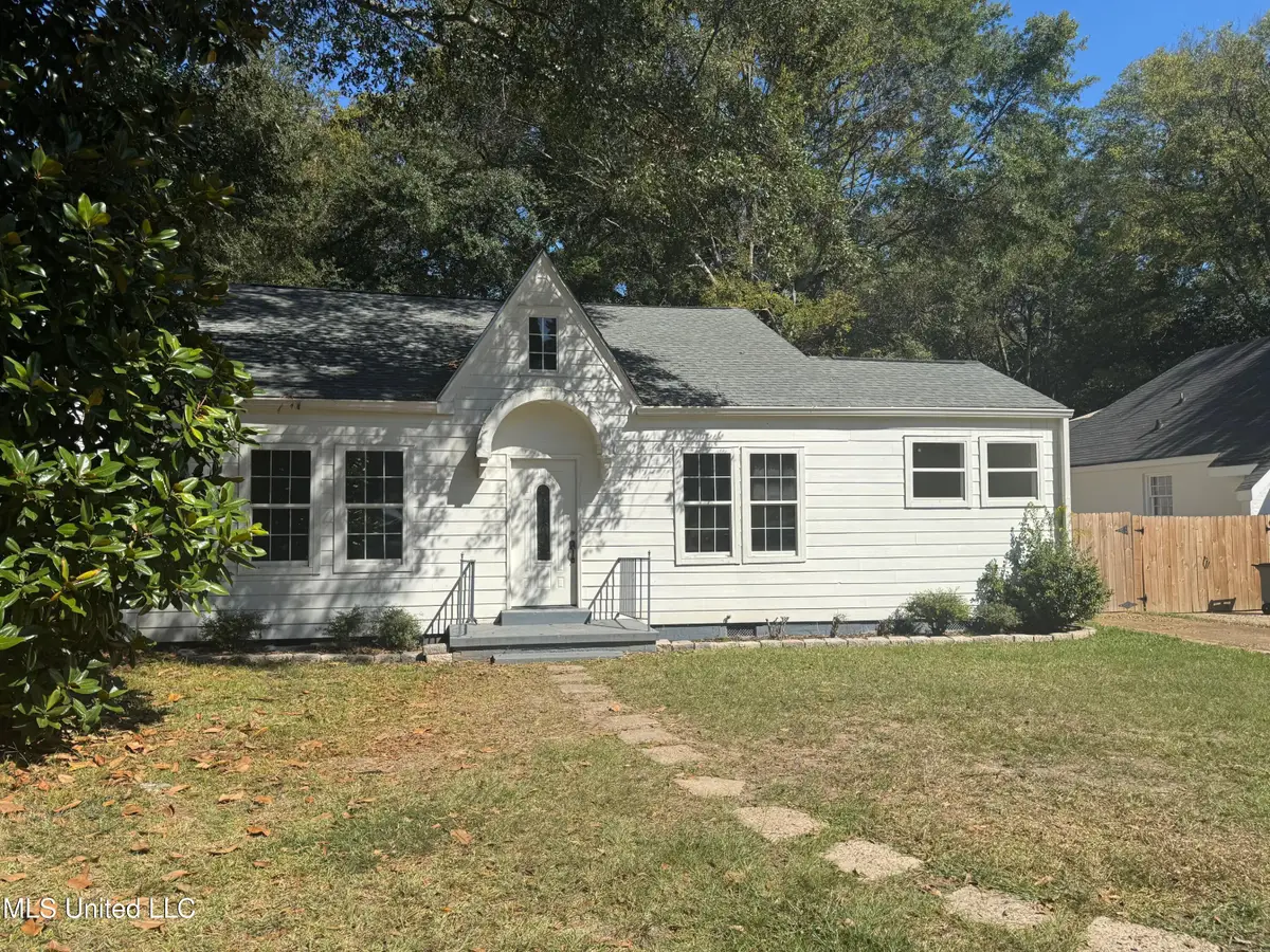 342 Iroquois Avenue, Jackson, MS 39206 - Image #1
