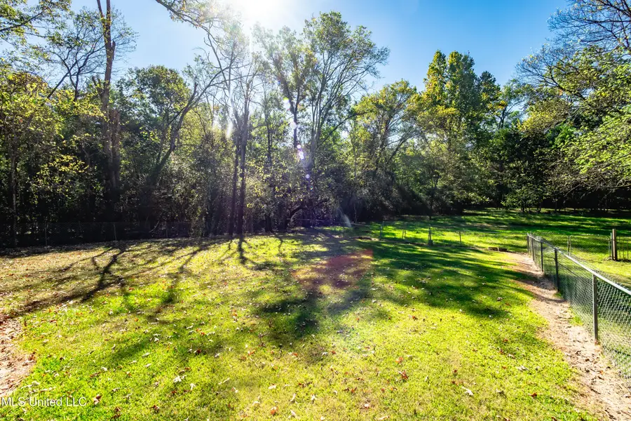 511 Mccluer Road, Jackson, MS 39212 - Image #3