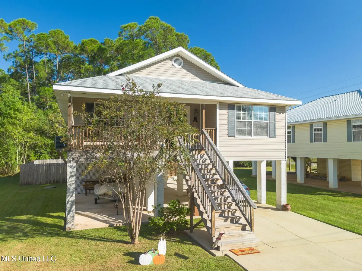 131 Northwood Drive, Pass Christian, MS 39571 - Image #1